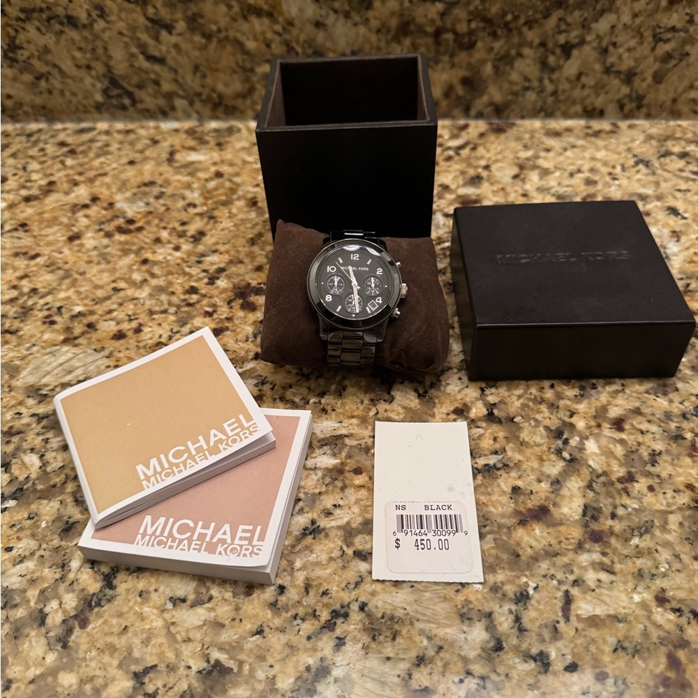 Michael Kors women’s ceramic Black Watch